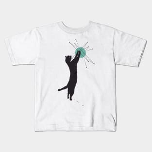 MCM Cat Reaching for a Retro Starburst Kids T-Shirt